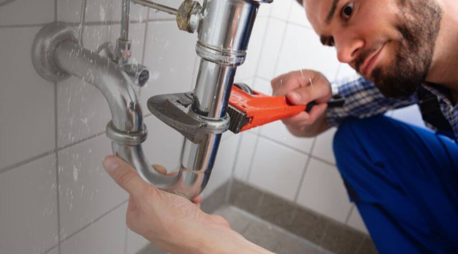 Professional same day plumber services in Adrian, MO
